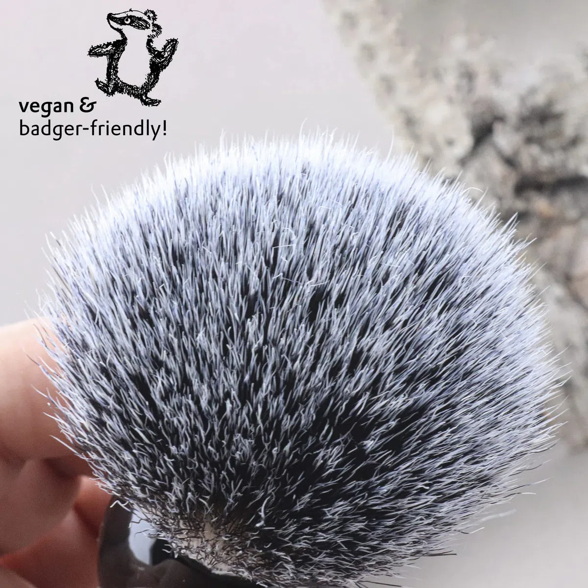 Haryali London Pennello da barba, classico pennello da barba bagnato per uomini, peli di tetto in argento con manico in ottone e argento, perfetto per tutti i tipi di pelle
