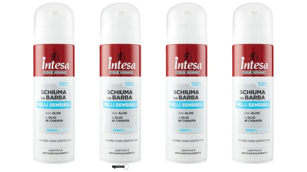 Intesa Pour Homme - 4 schiuma da barba per pelli sensibili, con aloe e olio di canapa, 0% alcol, 300 ml, + portachiavi Italy Shop Service gratuito
