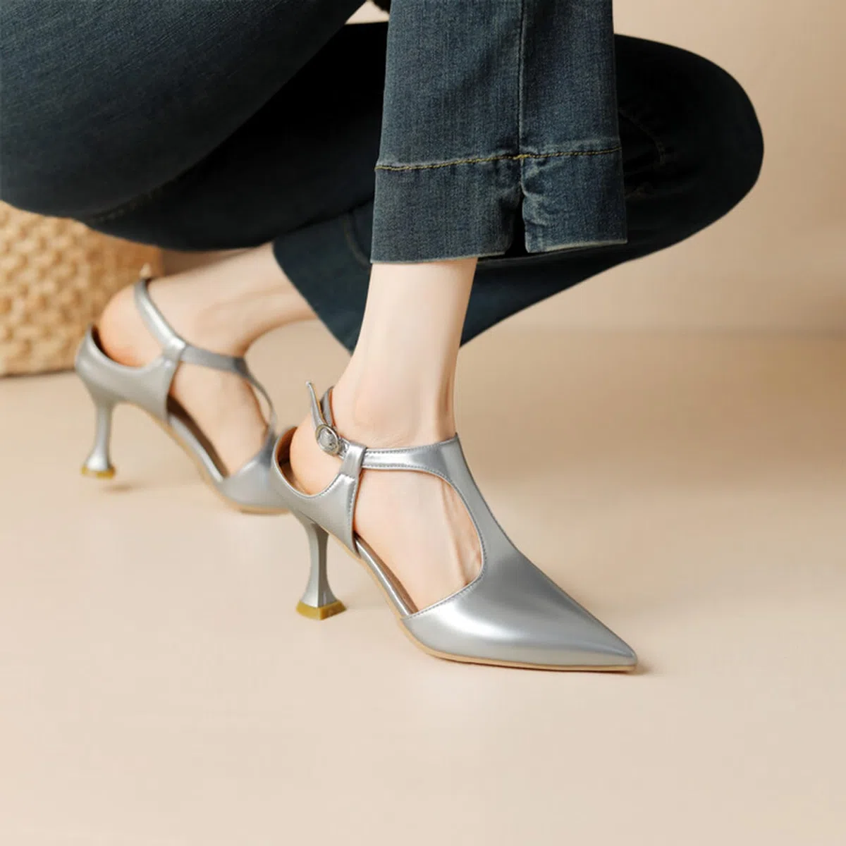7CM Scarpe con Tacco a Kitten Slingback da Donna, Chiuse a Punta per Matrimoni, Feste e Abiti