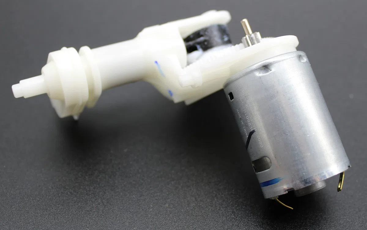 Braun Pompa per irrigatore orale per tipo 3718,3727