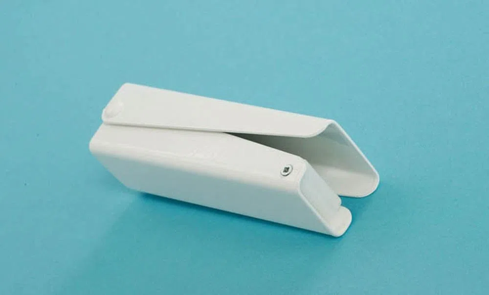 Nottingham Rehab Supplies (NRS) - Ausilio per igiene intima per toilette, pieghevole