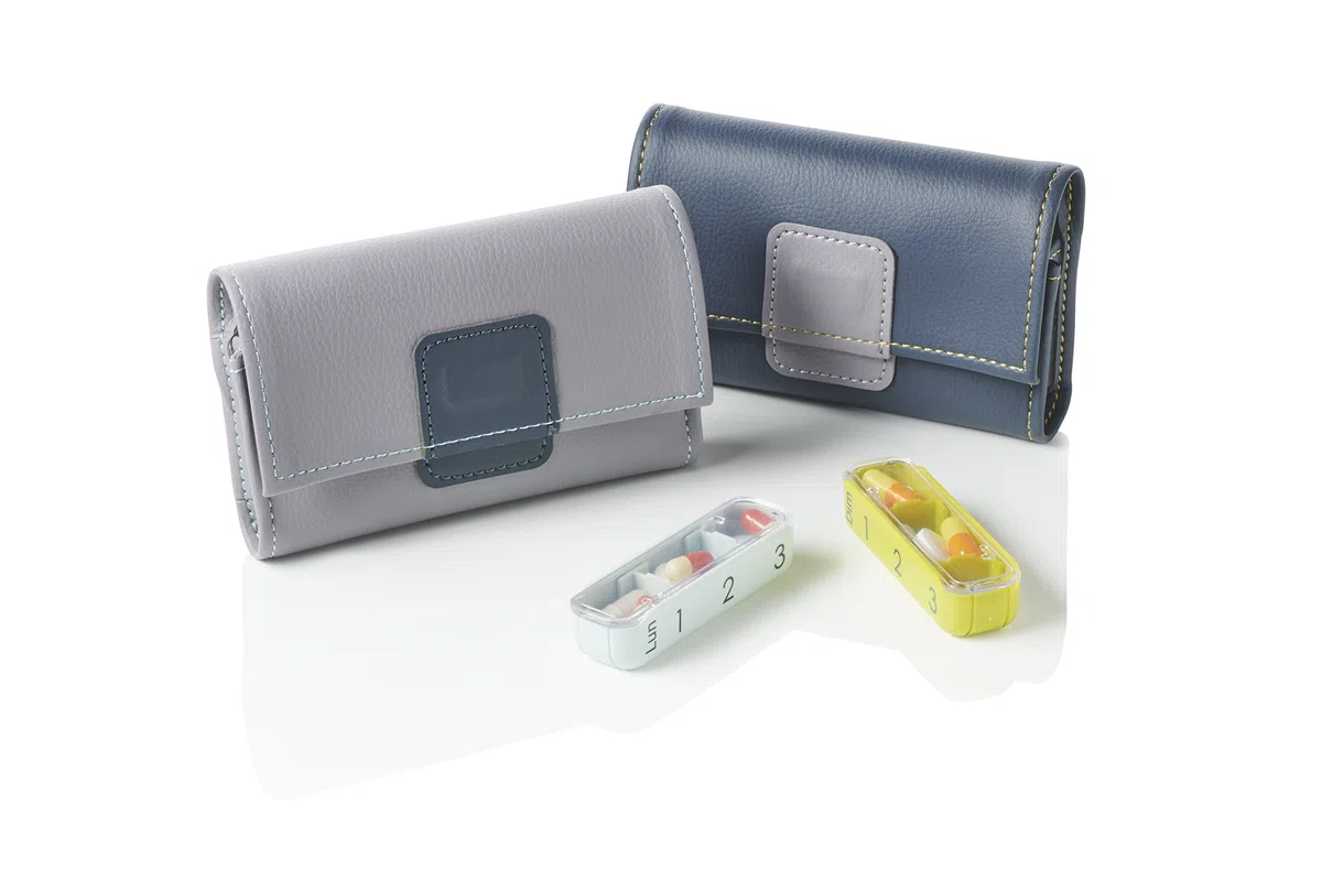 PILBOX MINI GRIGIO CHIARO: DISPENSARE DI PILLOLE PERSONALE, 1 COMPARTIMENTO