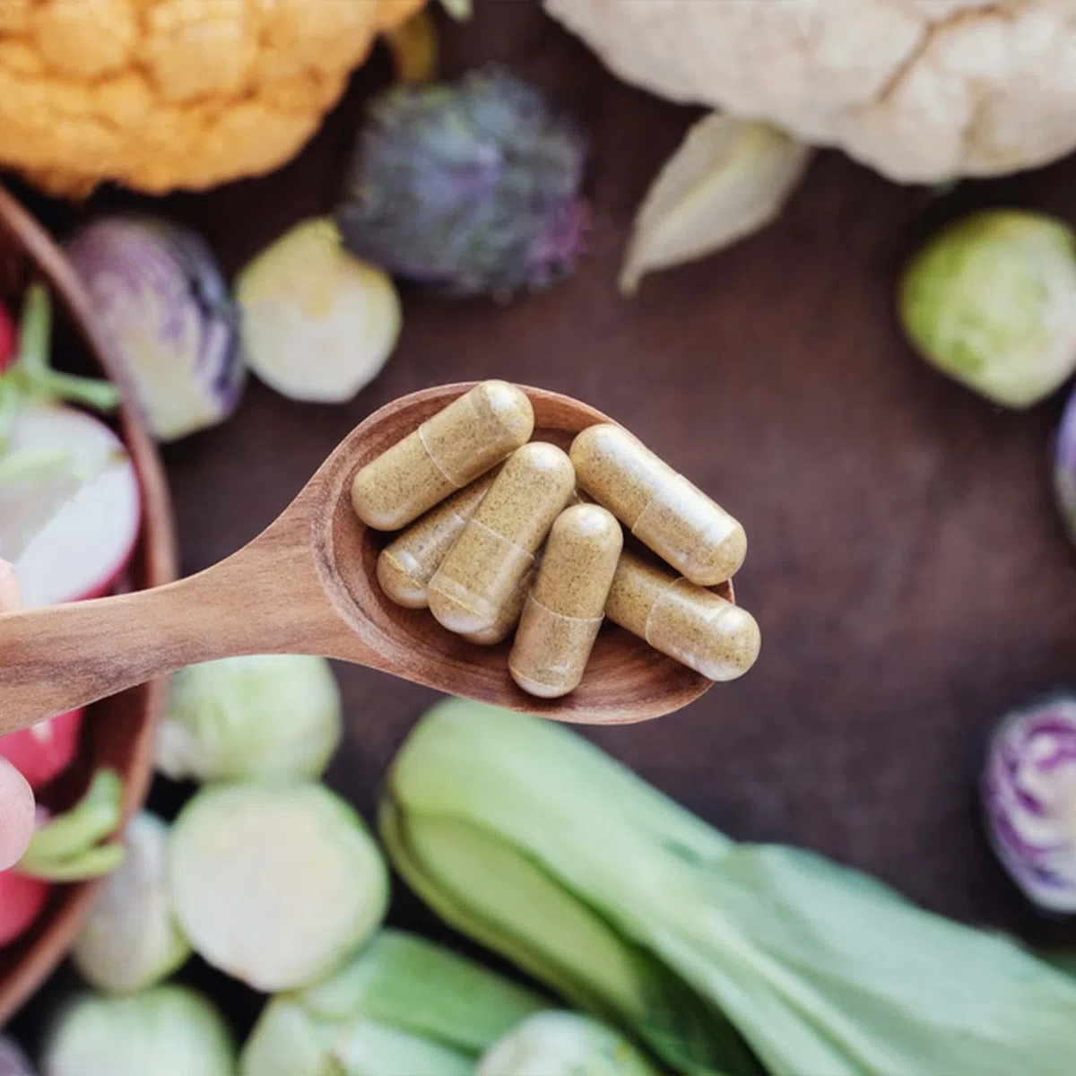 Naturamla - Natur-Ser Plus, Integratore Alimentare a Base di Estratti Vegetali, Contribuisce al Fisiologico Mantenimento del Controllo del Peso - Made In Italy - 60 Compresse