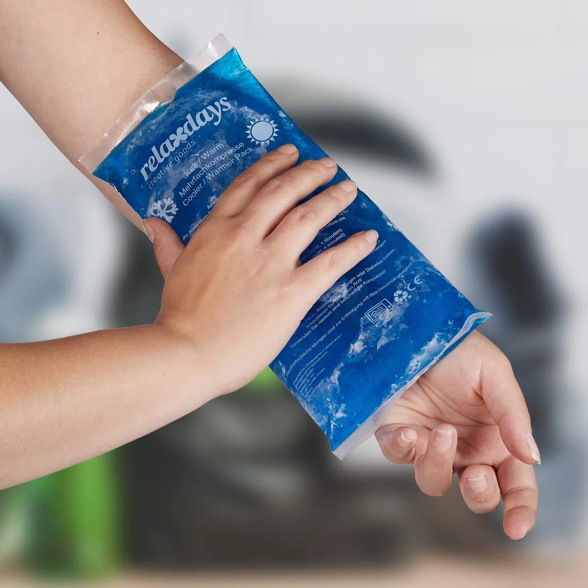 Relaxdays Ghiaccio Gel Termico, 8 Sacchetti, Primo Soccorso, 3 misure, Cuscinetti Terapia Caldo/Freddo, Sport, Blu