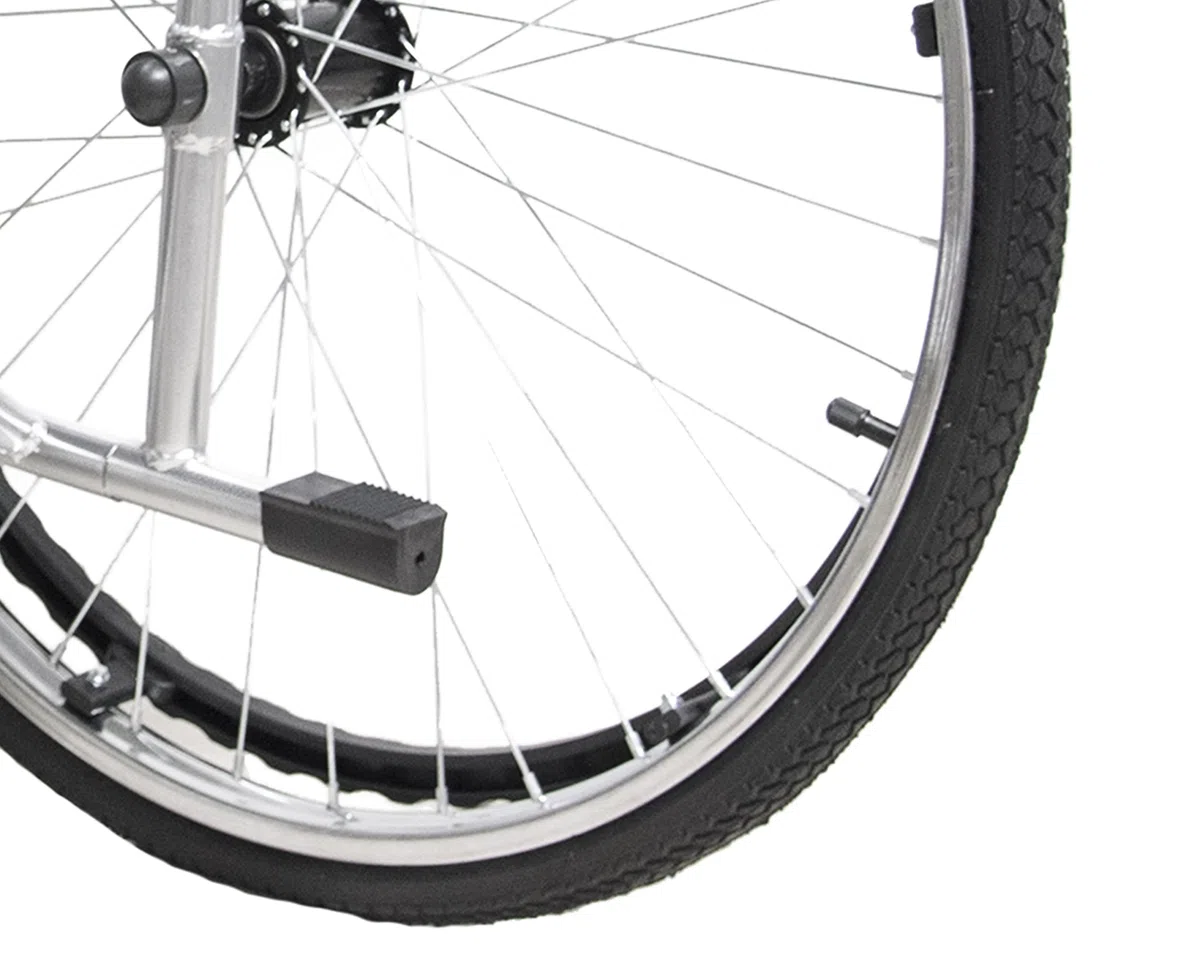 Sedia a Rotelle Pieghevole Leggera ad Autospinta, Carrozzina per Disabili ed Anziani con Braccioli e Poggiapiedi Estraibili, Cintura di Sicurezza, 85 x 69 x 91 cm Colore Nero e Argento